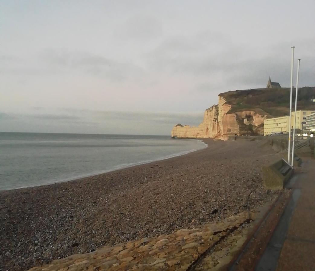 La Cadette Vila Étretat Exterior foto
